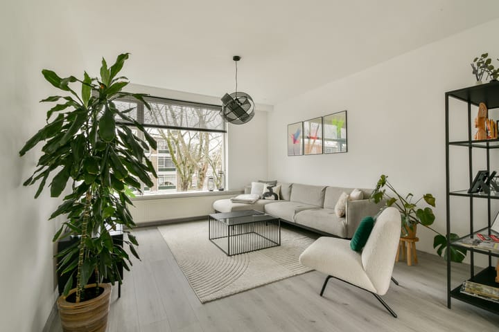 Photo 2 of Schoonegge 307