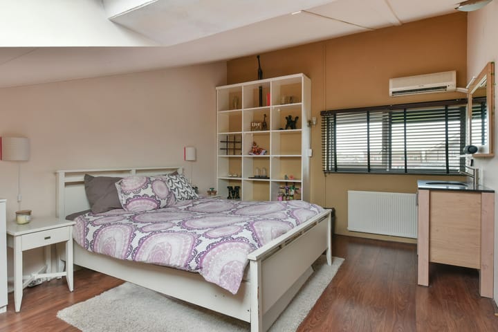 Foto 17 van Elzenhof 12