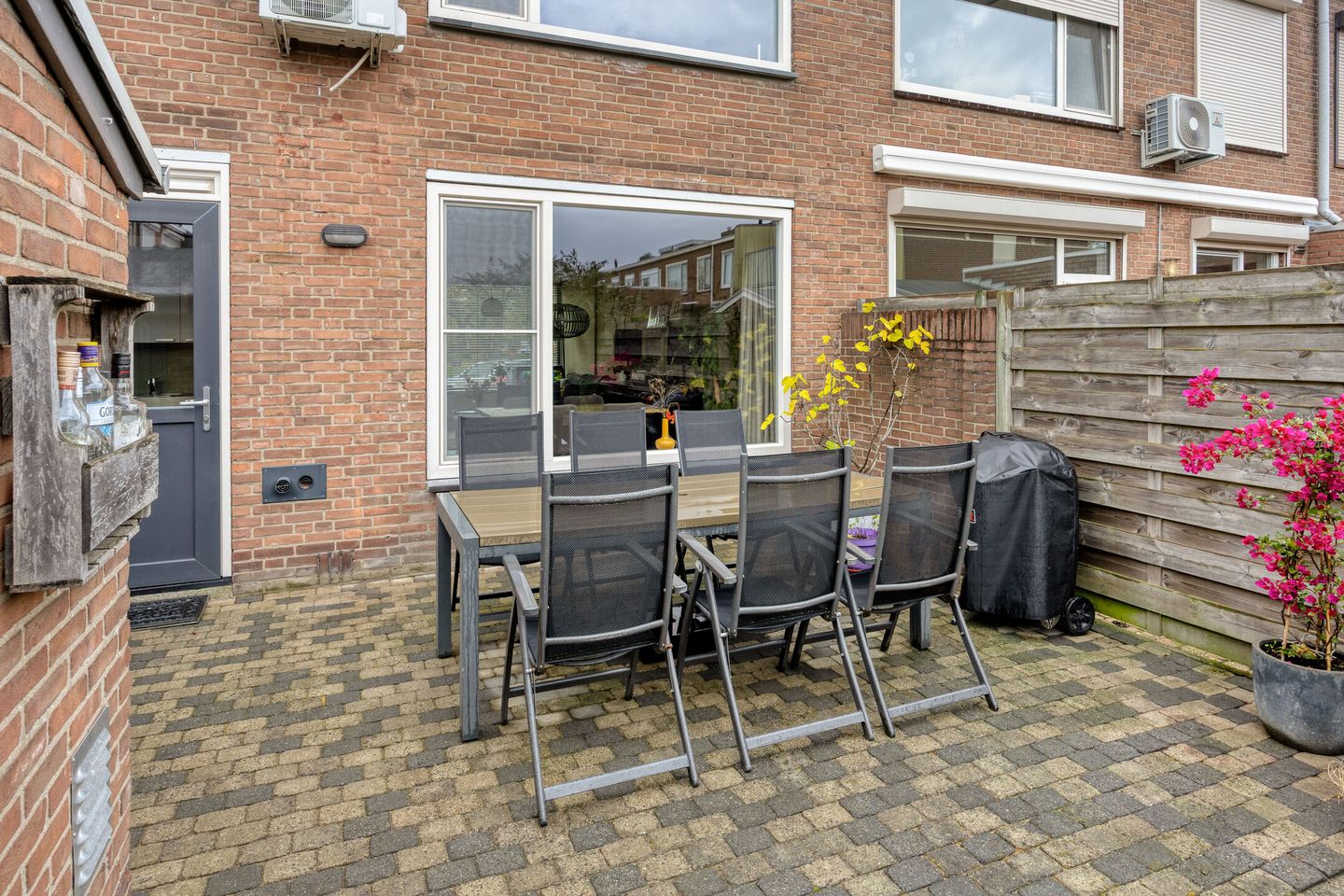 Photo 29 of Plutostraat 35