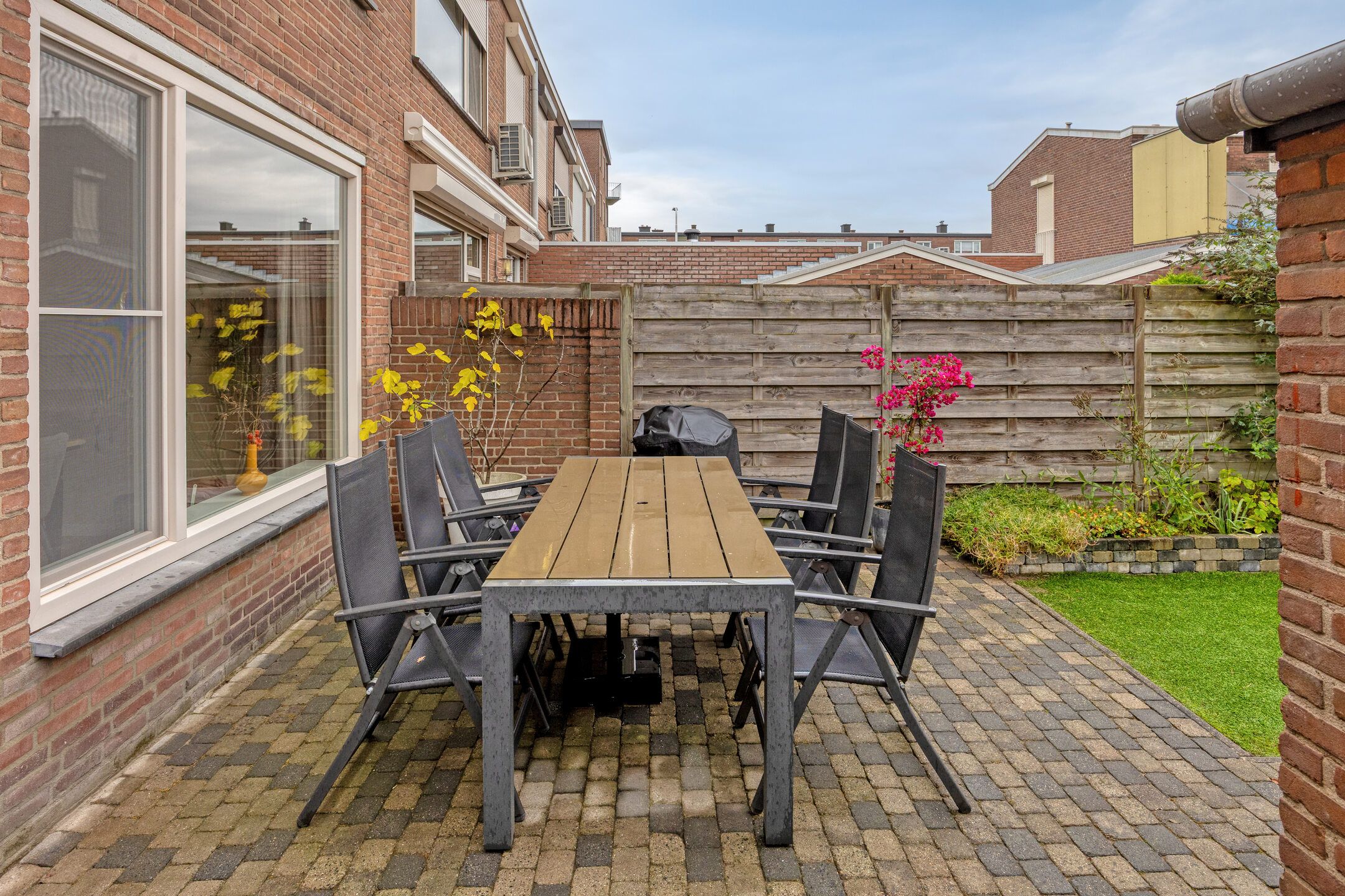 Photo 30 of Plutostraat 35