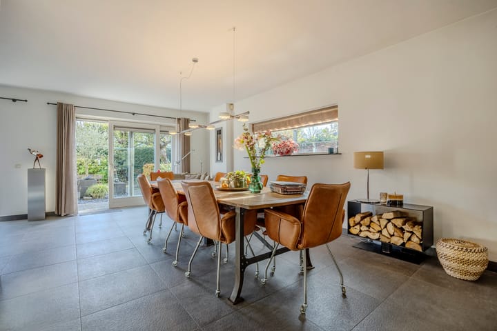 Foto 8 van Remy van Haanenstraat 16