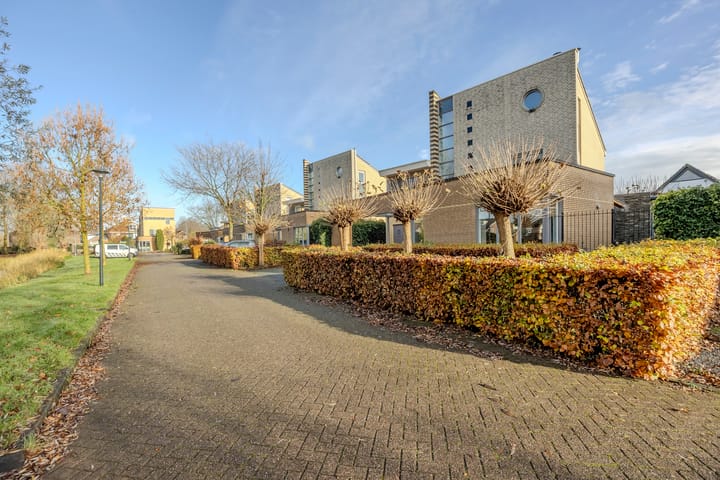 Foto 56 van Remy van Haanenstraat 16