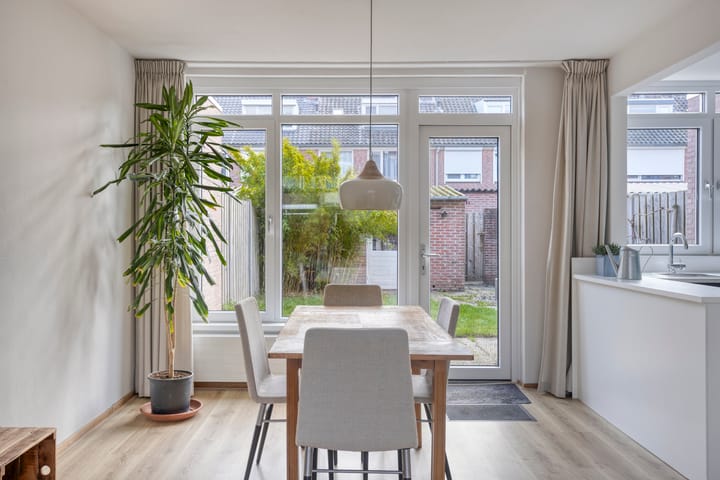 Foto 13 van Ithacastraat 8