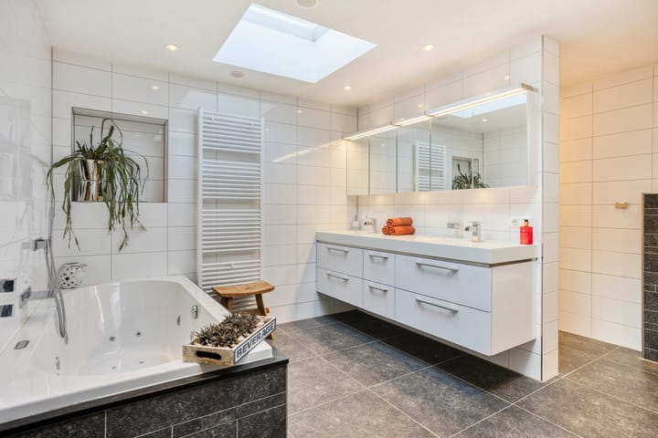 Foto 5 van Neerakker 60