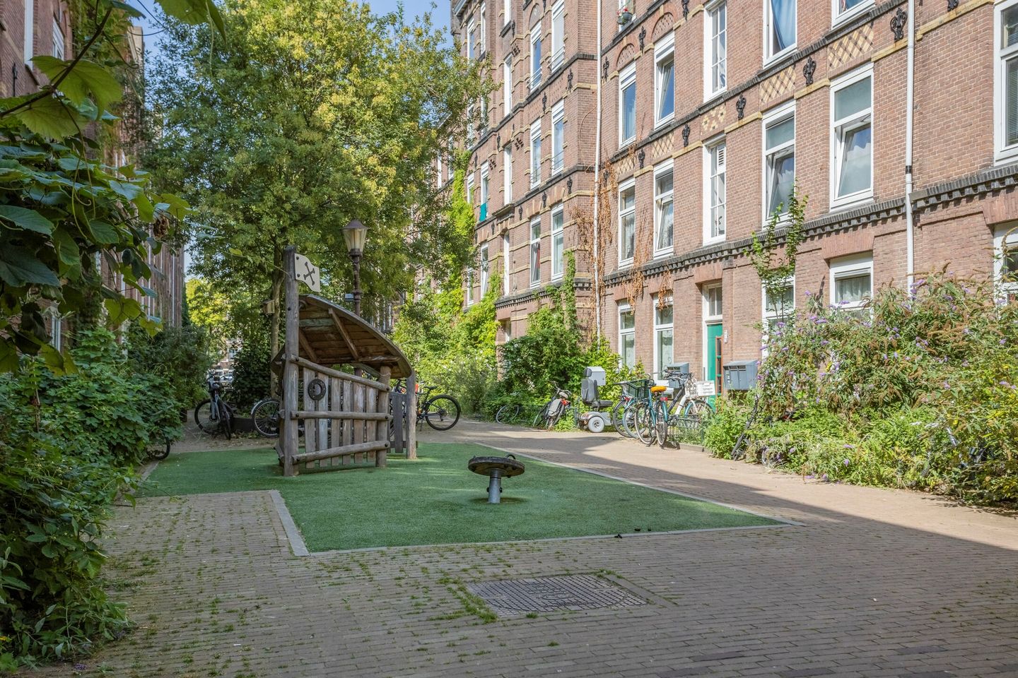 Foto 29 van Dirk Hartoghstraat 8