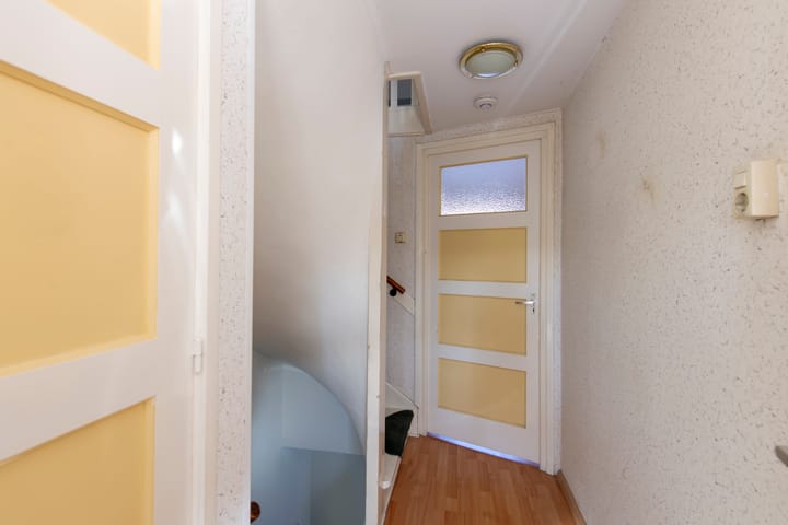 Photo 15 of Christiaan Huygensstraat 18