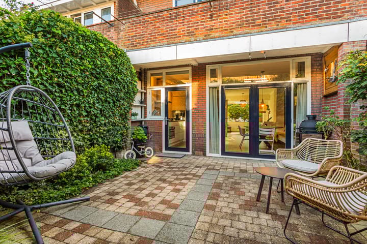 Photo 14 of Hooft Graaflandstraat 61