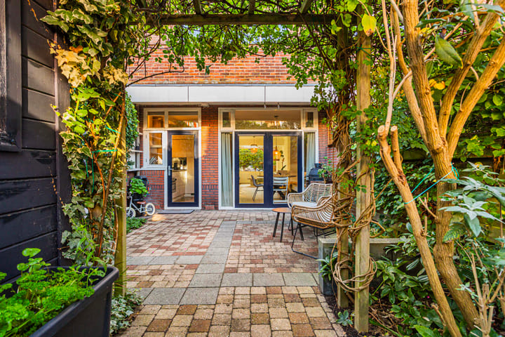 Photo 15 of Hooft Graaflandstraat 61