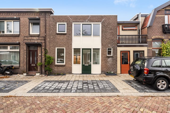 Foto 4 van Brederodestraat 45