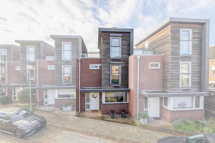 Foto 1 van Hemelsleutel 13