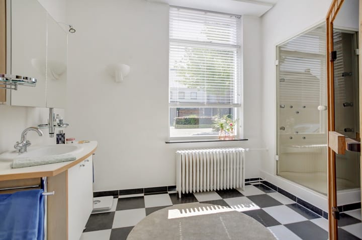 Photo 20 of Alphenseweg 23