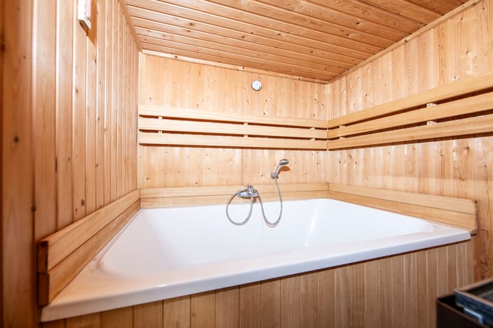 Photo 23 of Alphenseweg 23