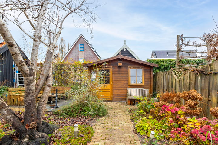 Photo 31 of Prins Bernhardstraat 9