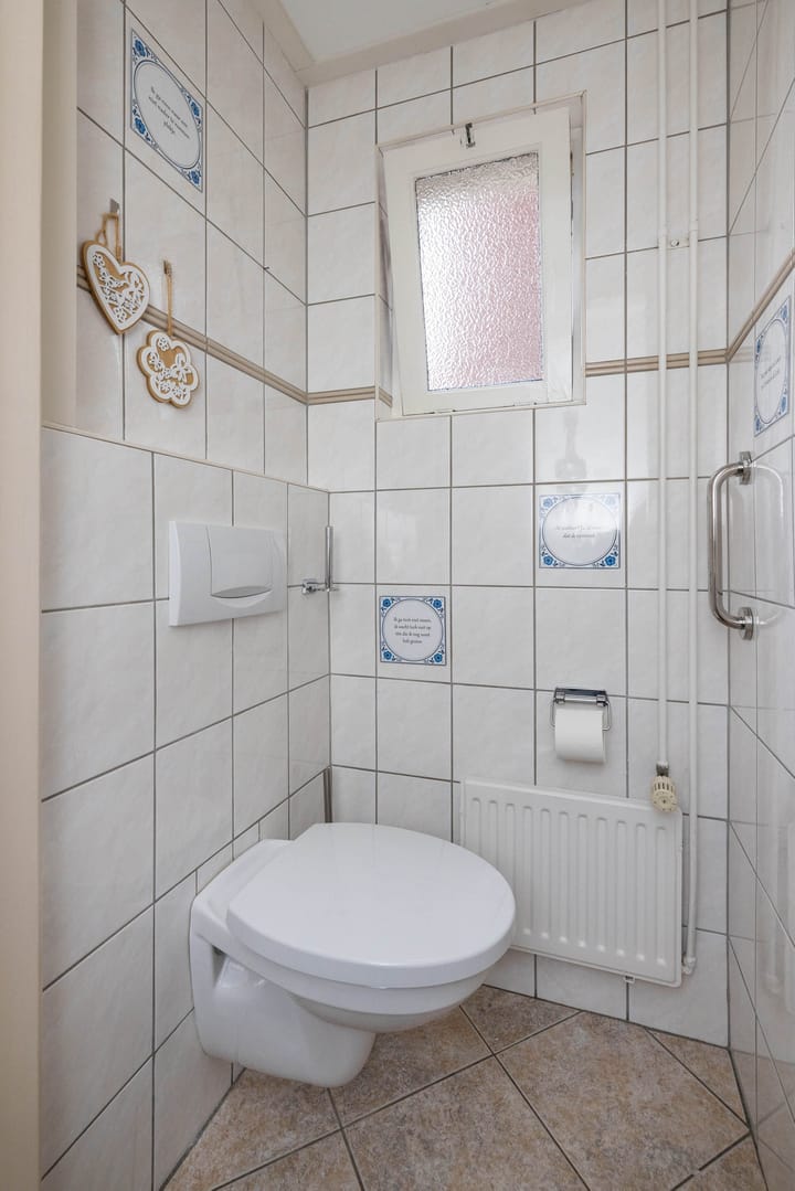 Photo 15 of Bernardstraat 37