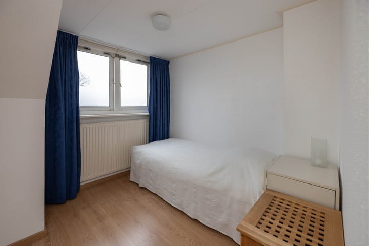 Photo 24 of Bernardstraat 37