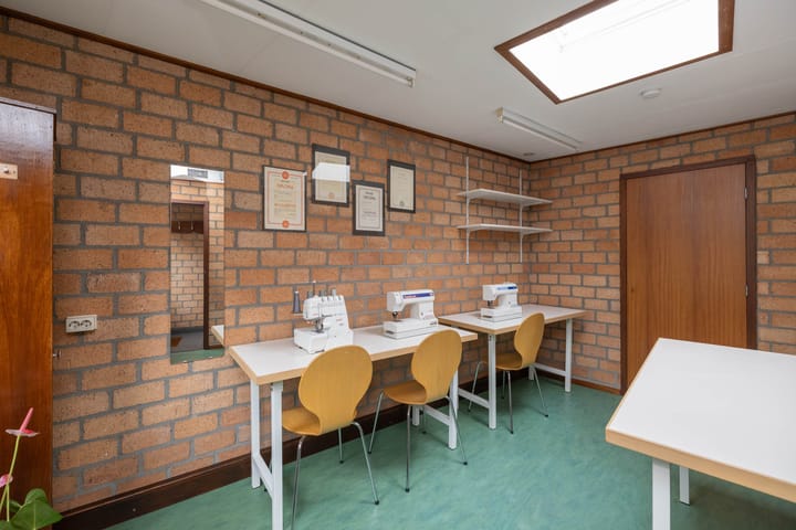 Photo 29 of Bernardstraat 37