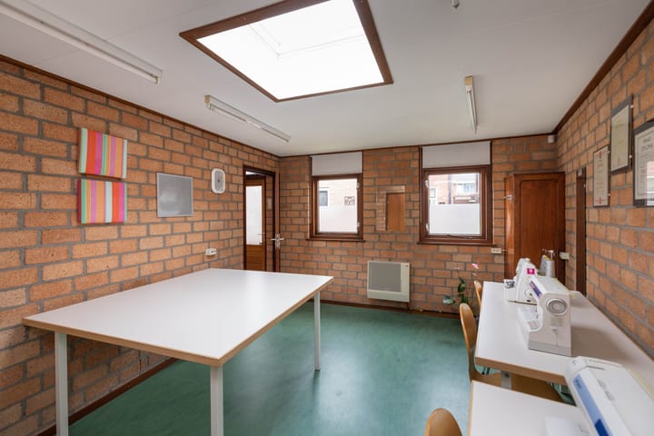 Photo 30 of Bernardstraat 37