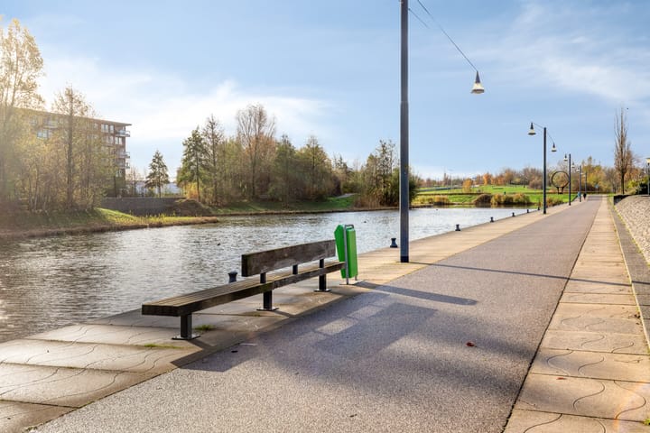 Foto 37 van Lauwersmeer 63