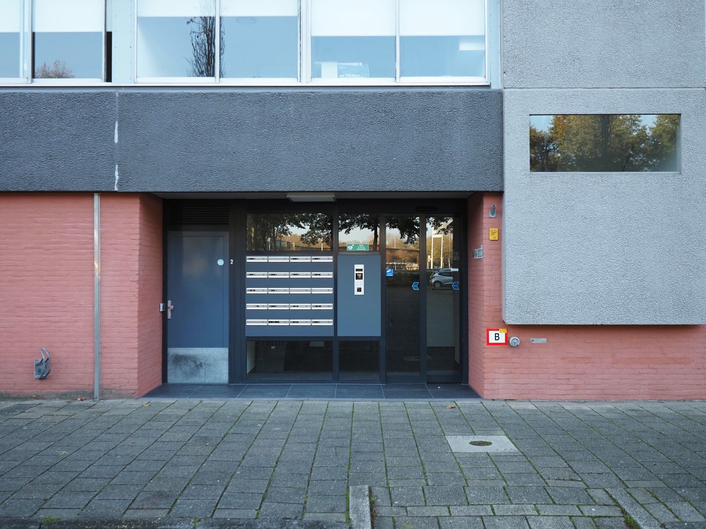 Photo 4 of P.J. Oudstraat 178