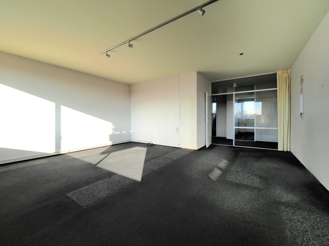 Photo 13 of P.J. Oudstraat 178