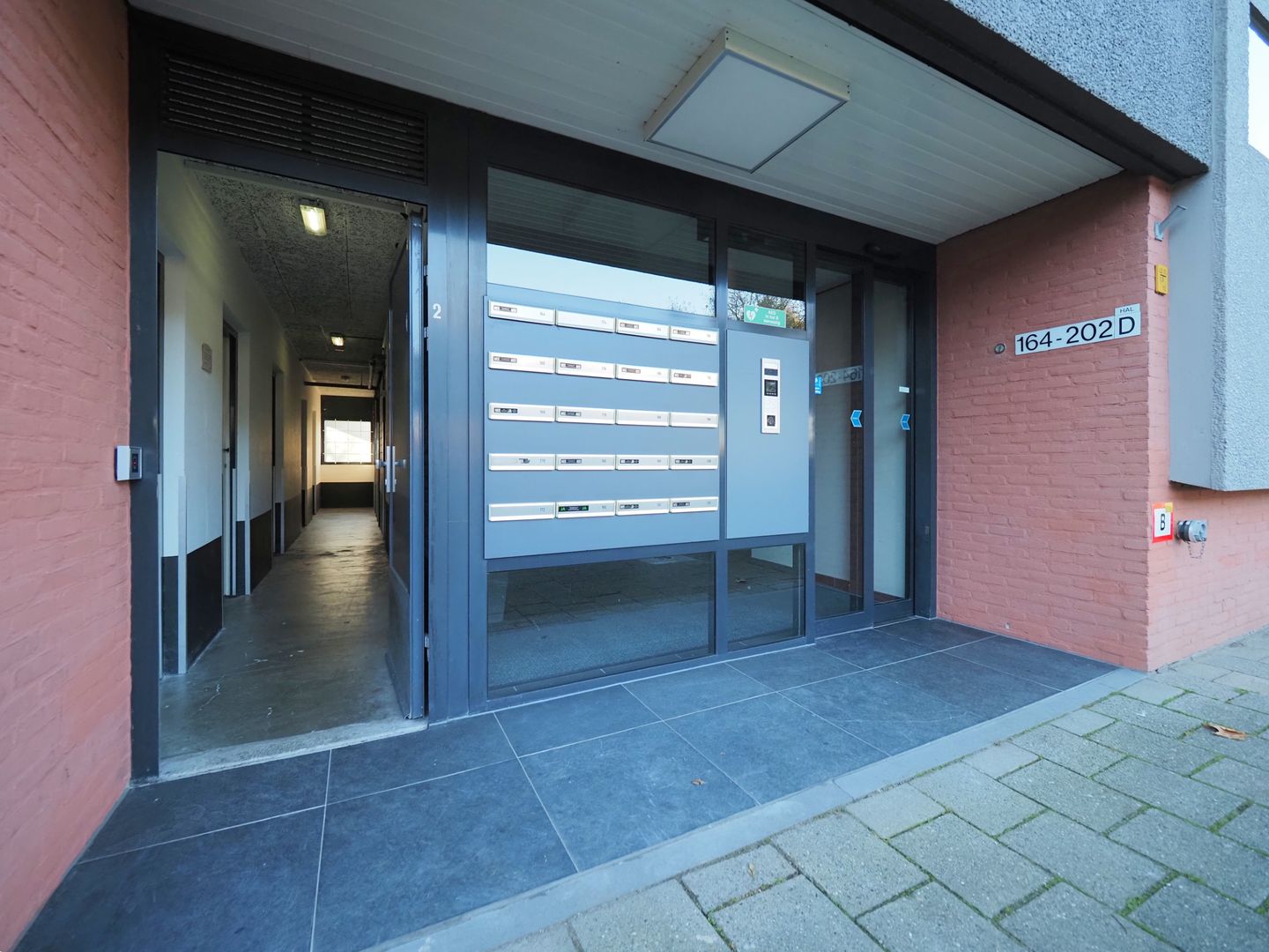 Photo 35 of P.J. Oudstraat 178