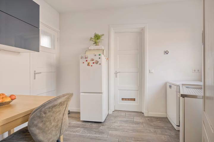 Photo 23 of Barkstraat 1