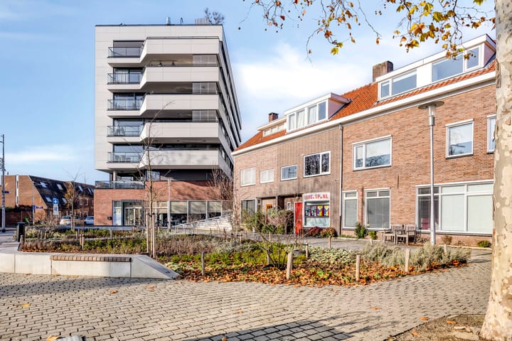 Photo 45 of Barkstraat 1