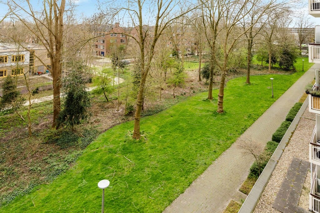 Photo 11 of Van Nijenrodeweg 666