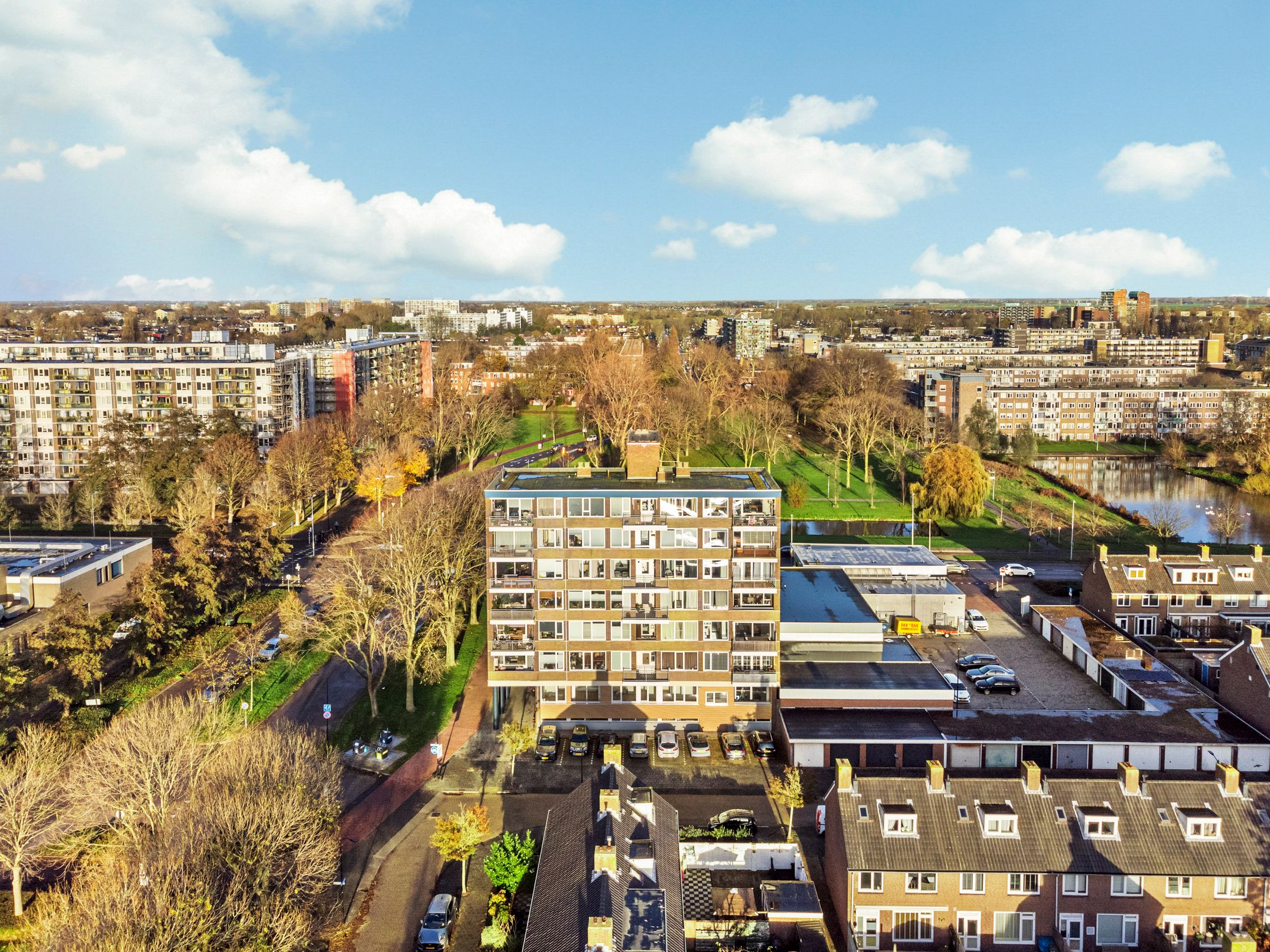 Photo 30 of Beneluxlaan 47