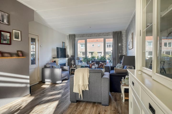 Foto 8 van Oranjestraat 11