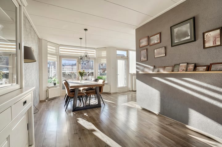 Foto 10 van Oranjestraat 11