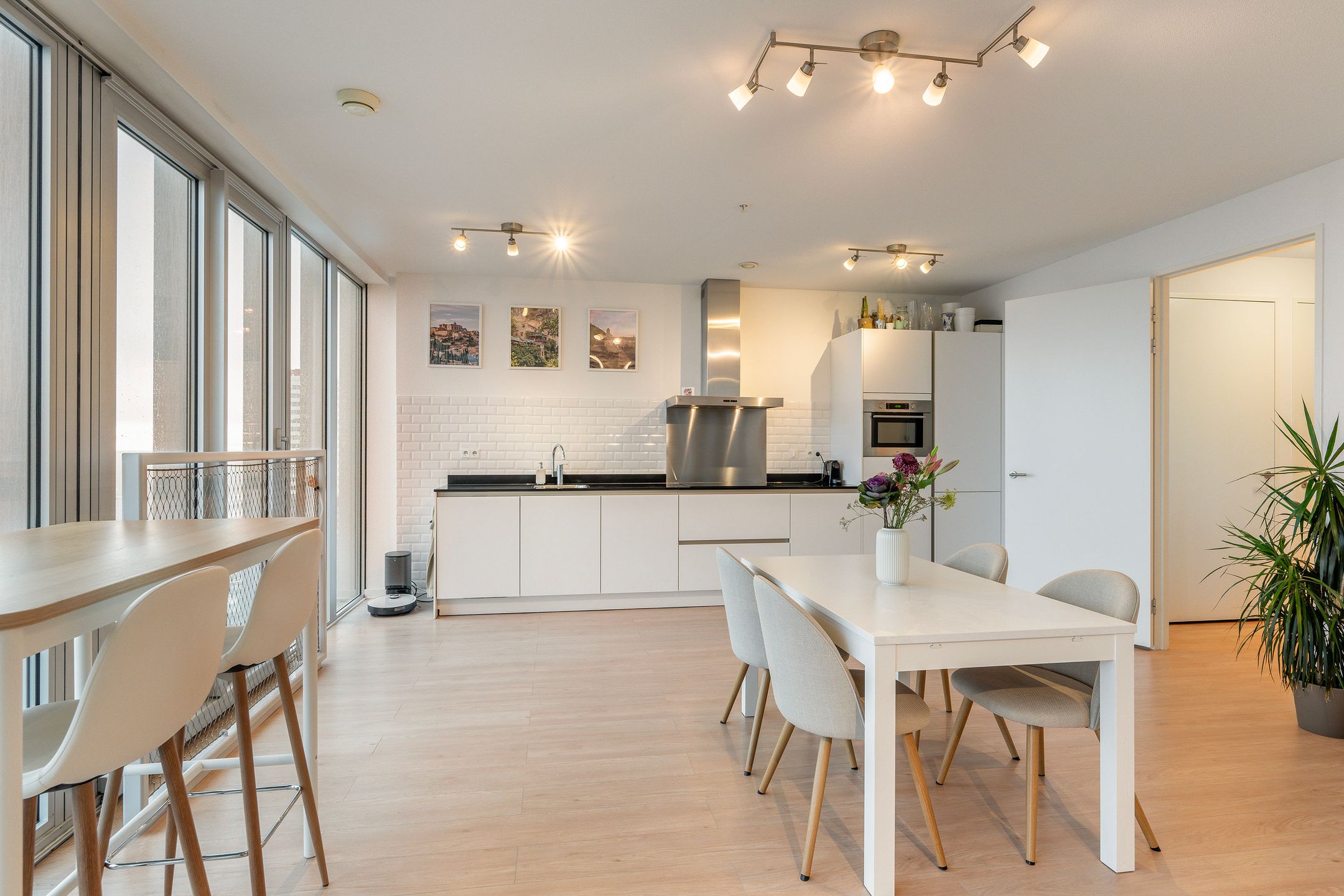 Foto 9 van Wilhelminakade 547