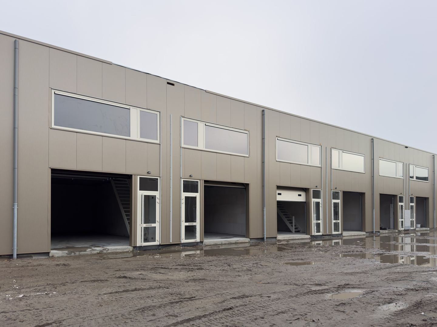 View photo 3 of Palmpolstraat 99-G28