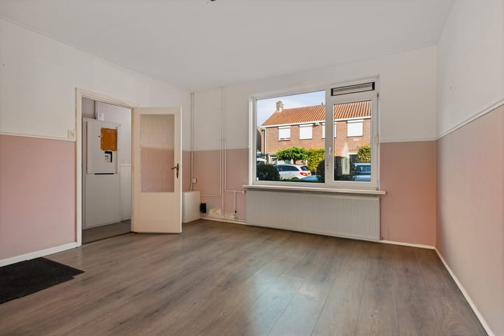 Photo 4 of Lijsterbesstraat 46