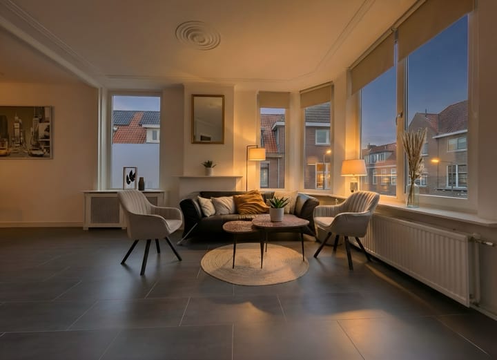 Photo 8 of Dirk van Wassenaarstraat 12-B