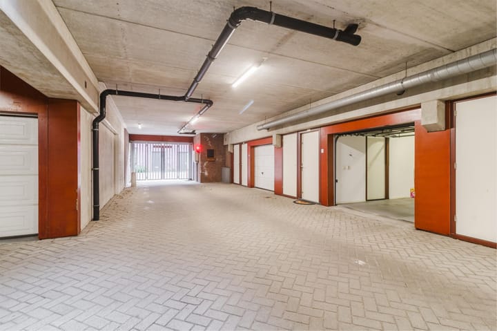 Photo 51 of Sint-Jobskade 818