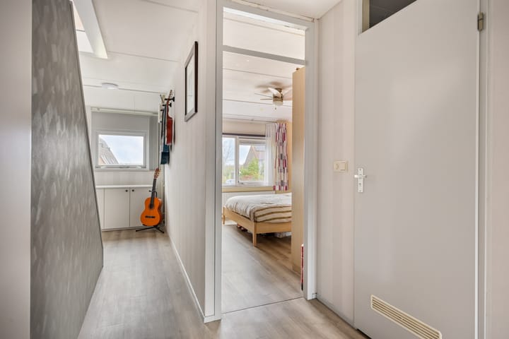 Foto 9 van Dirk Thomaszstraat 11