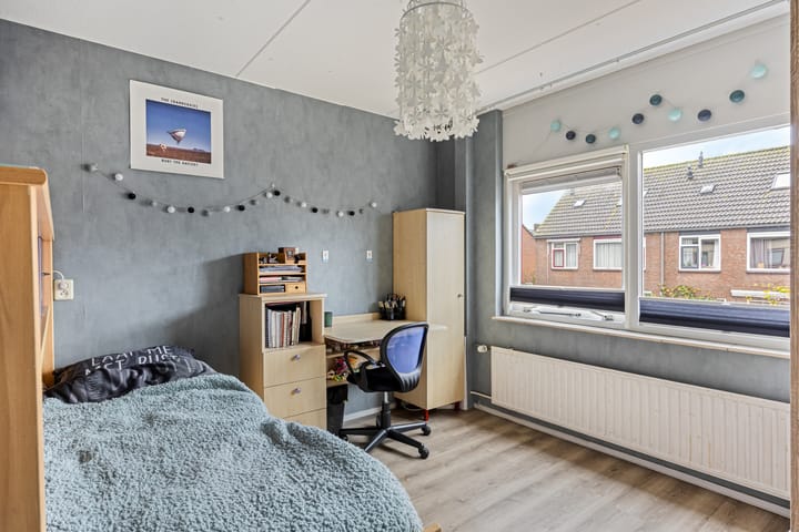 Foto 12 van Dirk Thomaszstraat 11