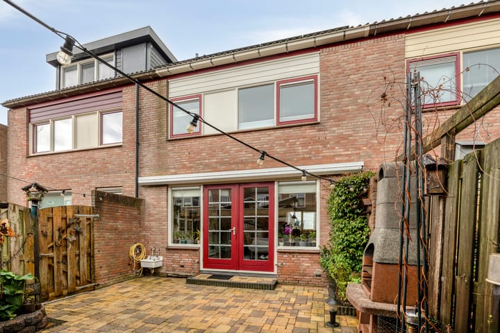 Foto 18 van Dirk Thomaszstraat 11