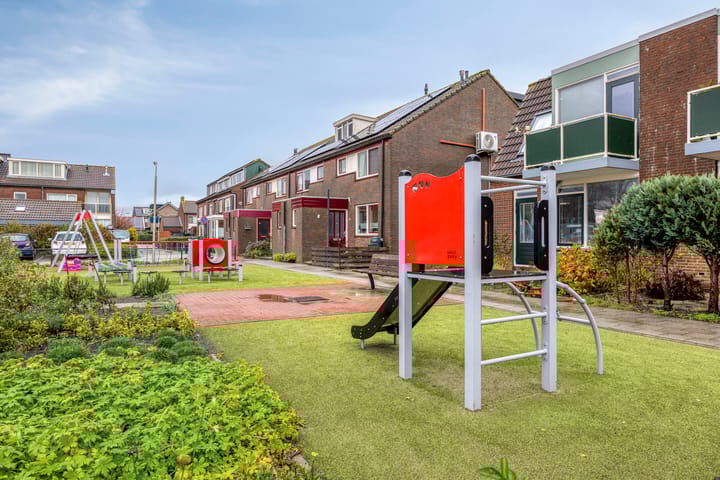 Foto 19 van Dirk Thomaszstraat 11