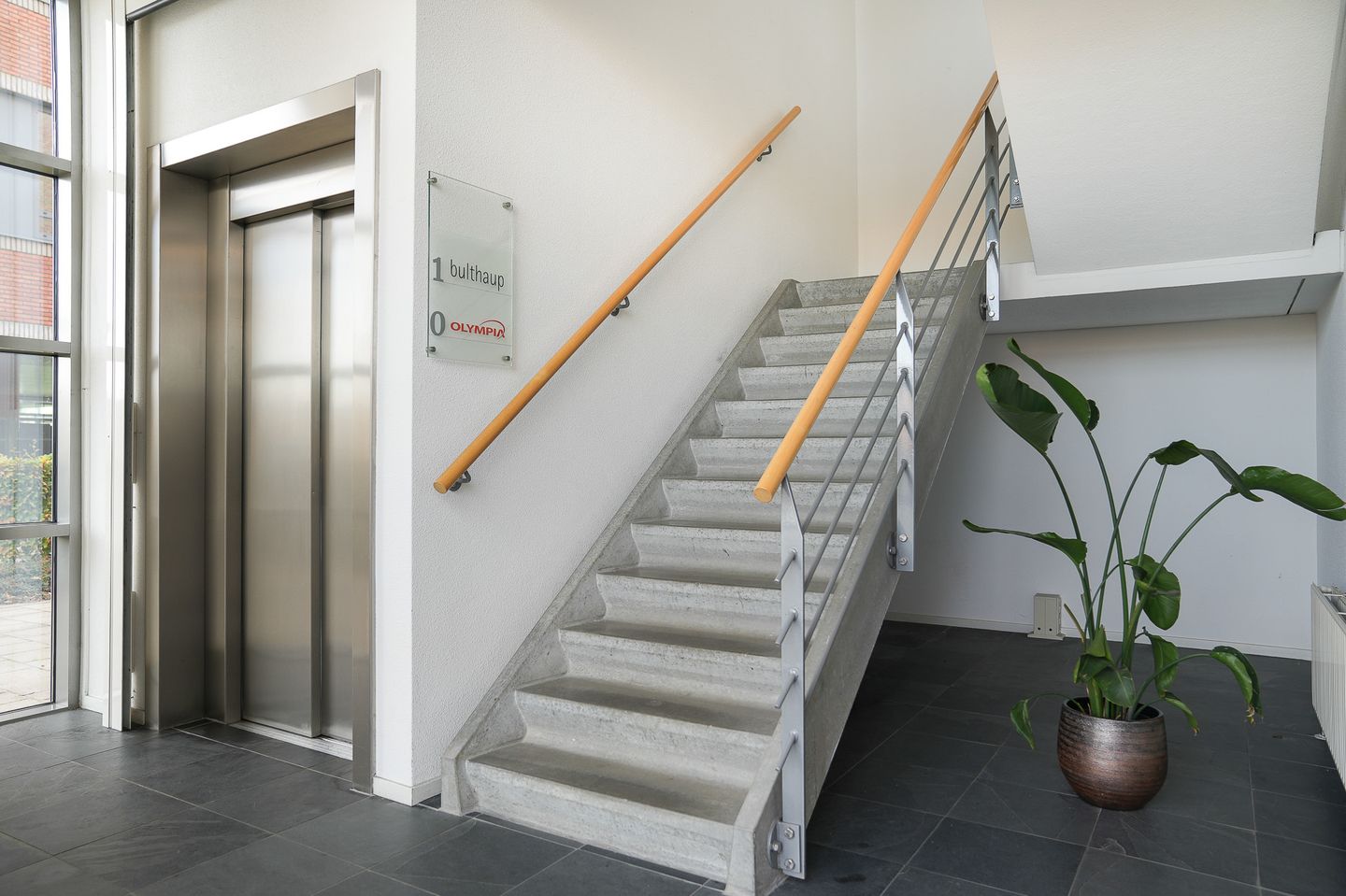 Bekijk foto 5 van Hogeweg 141-b