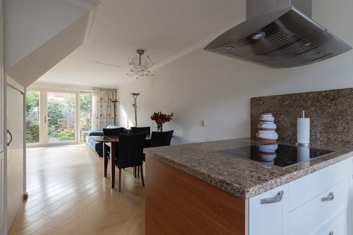 Foto 16 van Simon van Collemstraat 160