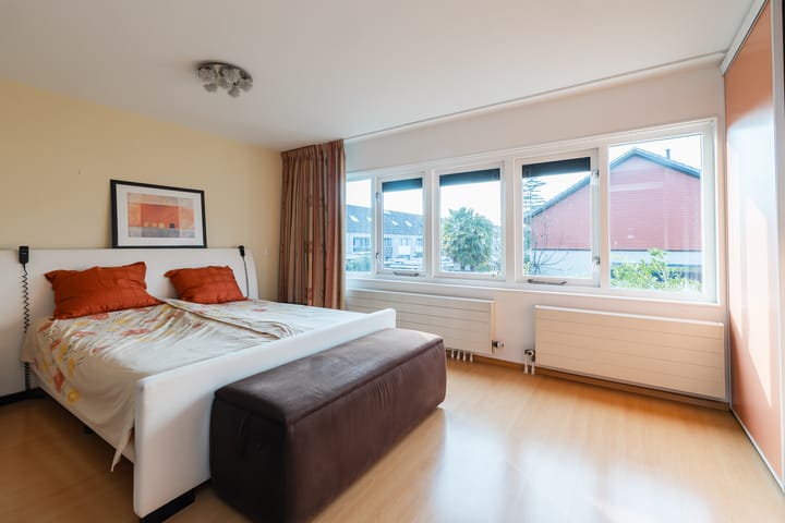 Foto 18 van Simon van Collemstraat 160