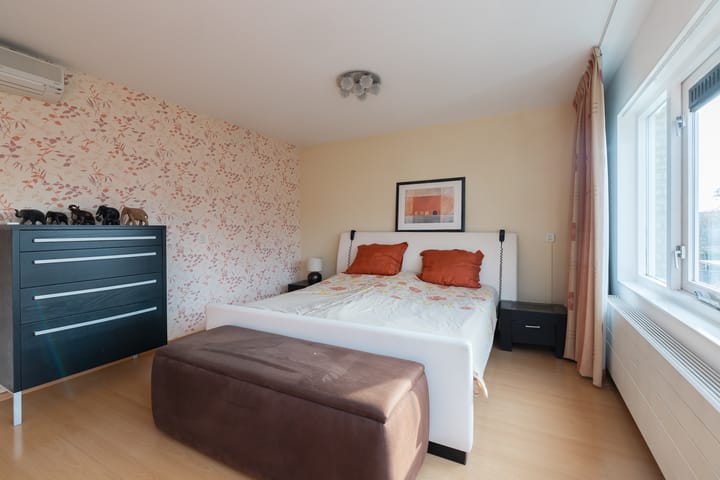 Foto 19 van Simon van Collemstraat 160