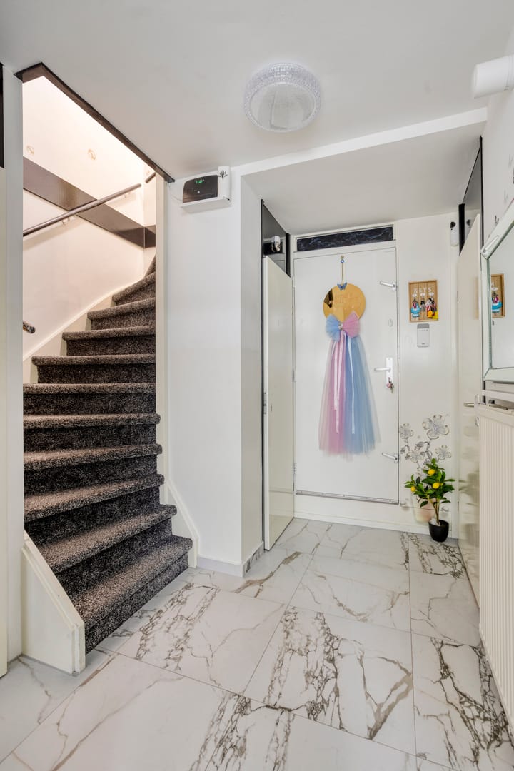 Photo 8 of Vrijburg 13