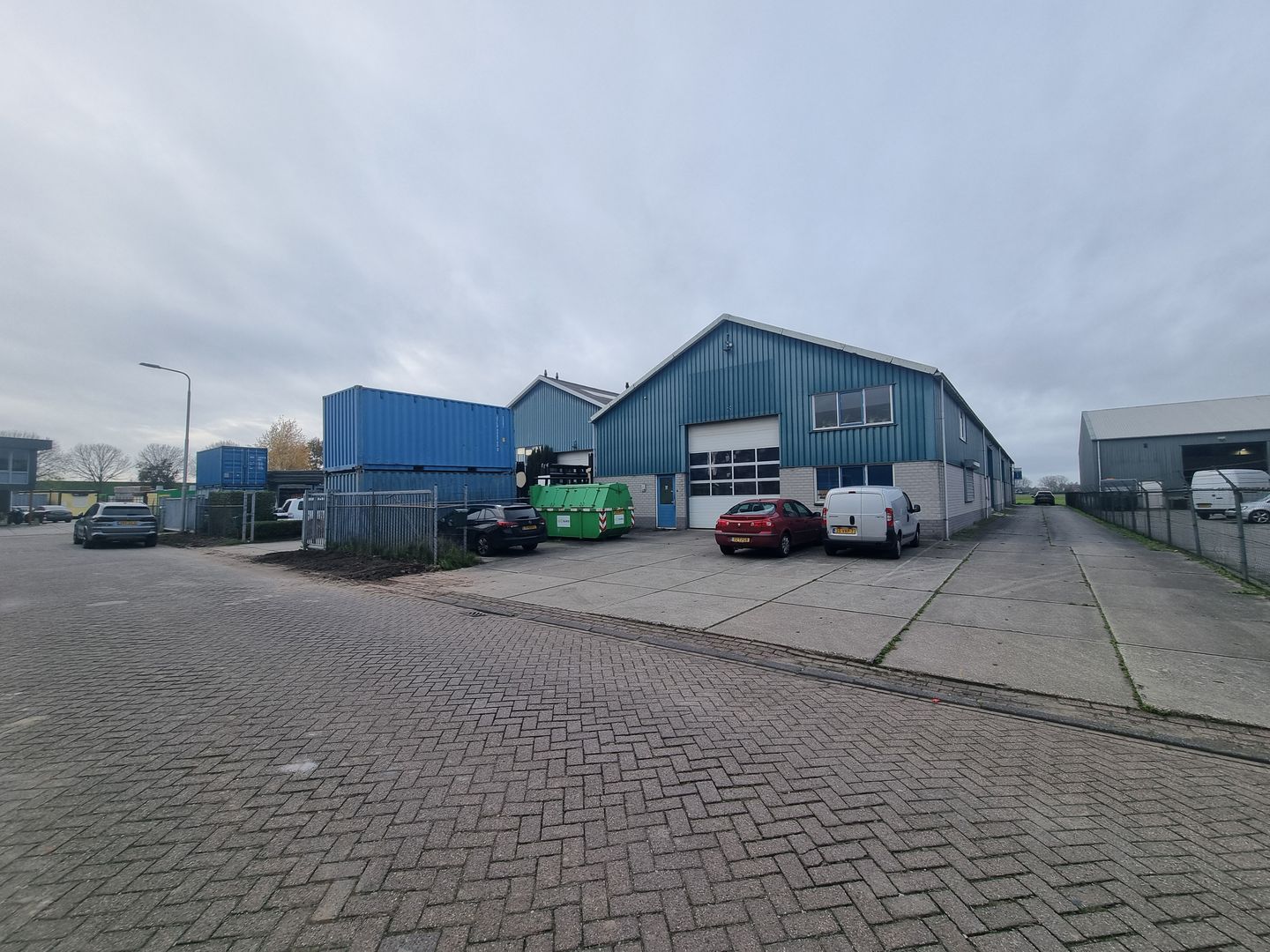 Bekijk foto 1 van Industrieweg 21-a