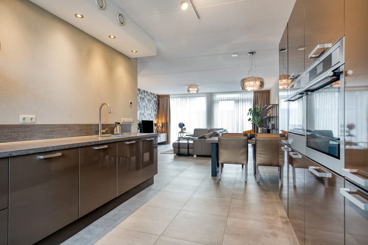 Foto 10 van Saturnussingel 413