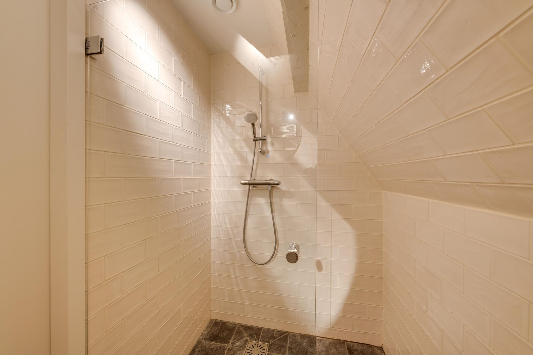 Foto 24 van Nieuwendijk 96-D