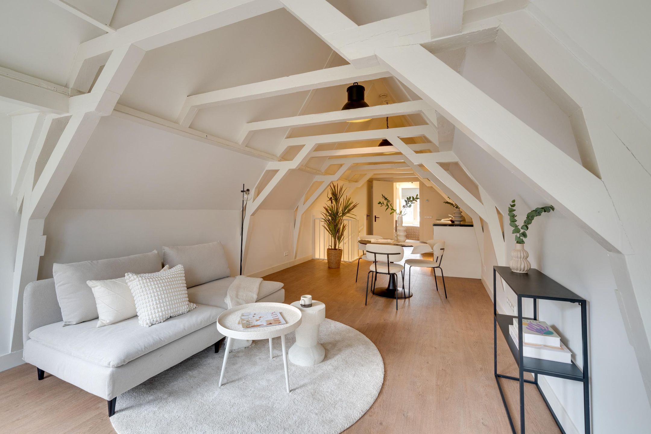 Foto 12 van Nieuwendijk 96-D