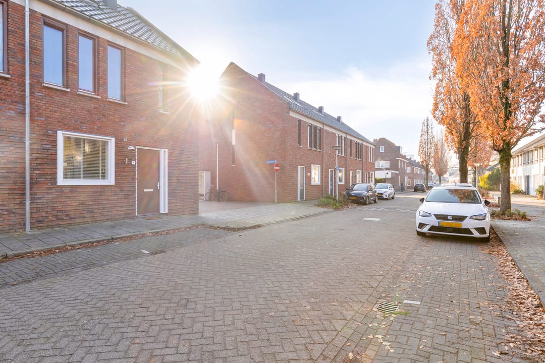 Foto 8 van Stuiverstraat 1-K